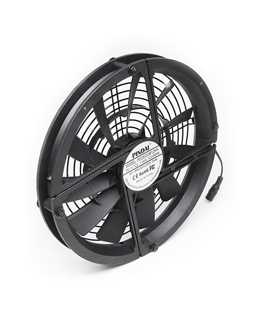 A single exhaust or blower fan mounted over the Box/Exhaust opening.